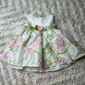 6/12m baby girl white pink green dress 57% polyester 43% nylon